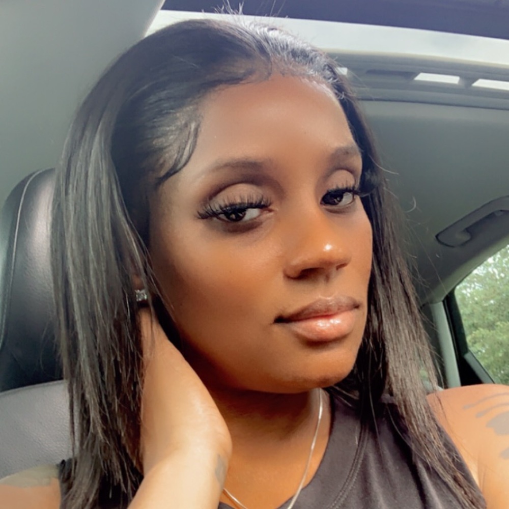 Meet your Posher, Marlainna